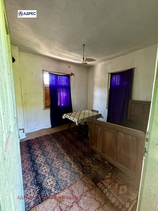 Къща в Ловеч, област-с.Шипково площ 86 цена 60000