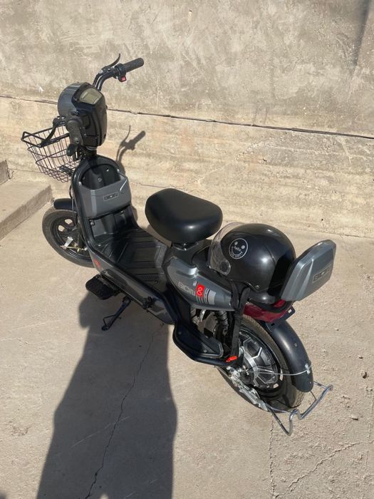 Скутер 16 дйюм SK8