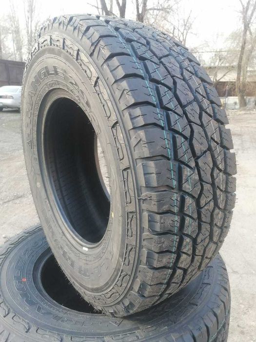 Всесезонные шины 265/70/16 Triangle TR292 (112S)