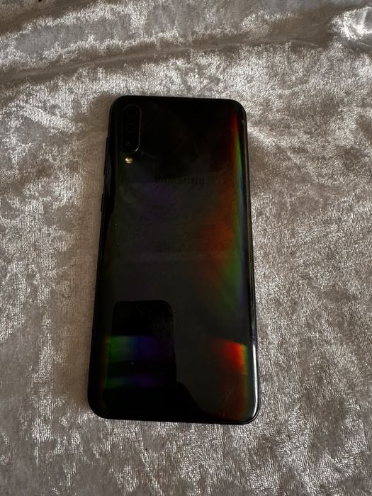 Samsung Galaxy A50 64 gb.