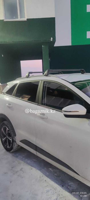 Продам поперечины hyundai Tucson 2024