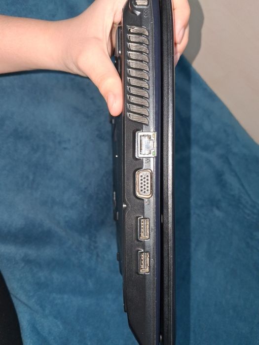 Продаётся Ноутбук lenovo