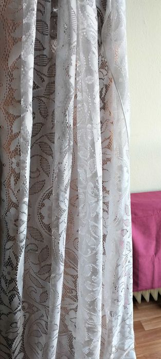 Продавам пердета