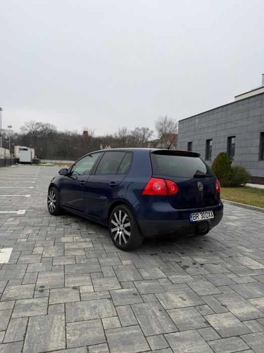 VOLKSWAGEN Golf Sportsvan 2004 — imagine 3