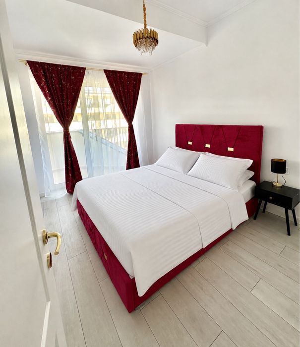 Persoana juridica vand apartament eroilor floresti