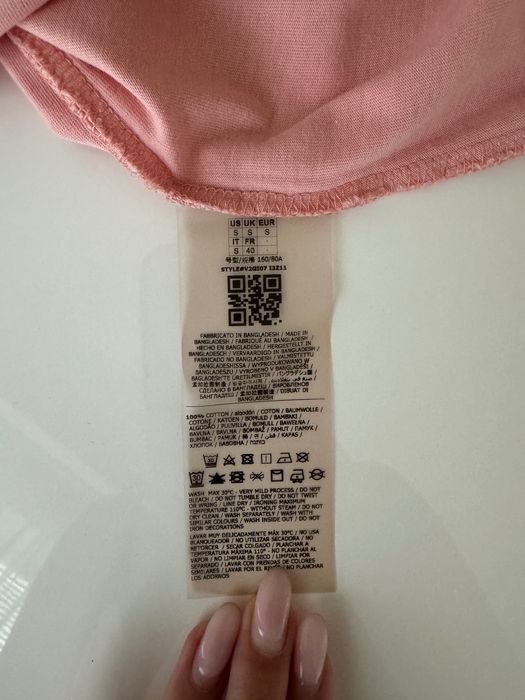 Оригинални блузи Guess S размер