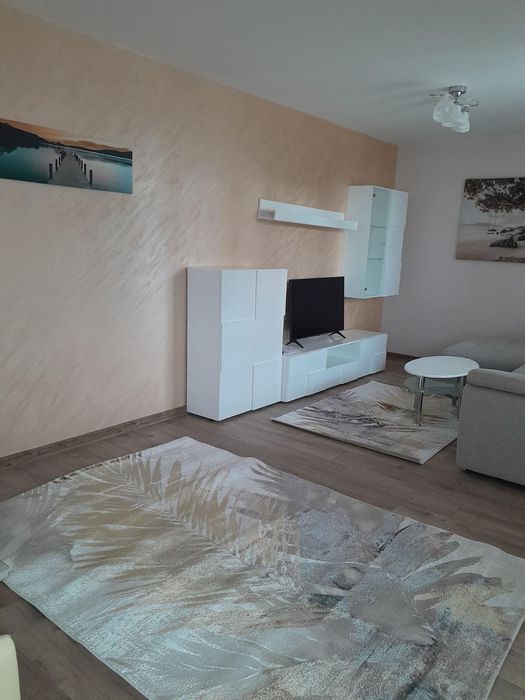 Двустаен апартамент в района на Ален Мак!