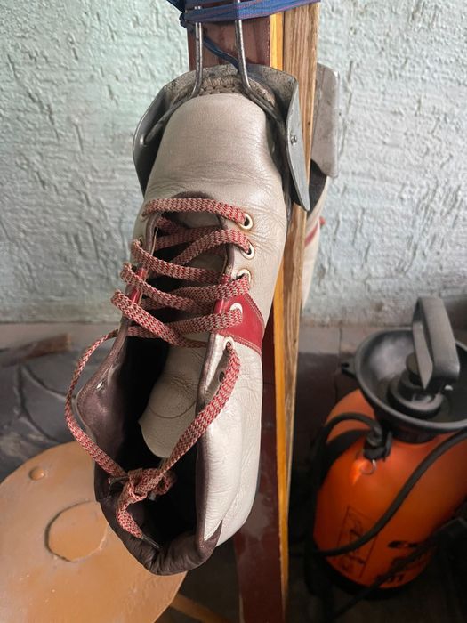 Лыжи СССР советские лыжные ботинки