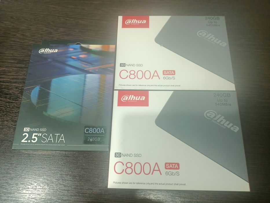 Ссд диски, внешние жёсткие, зарядки, экраны.