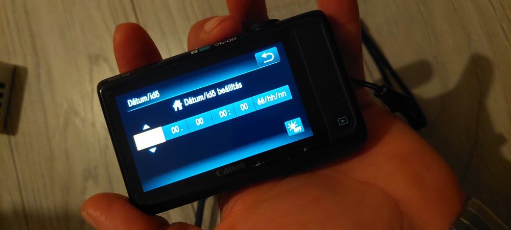 Canon ixus 500hs touch defect