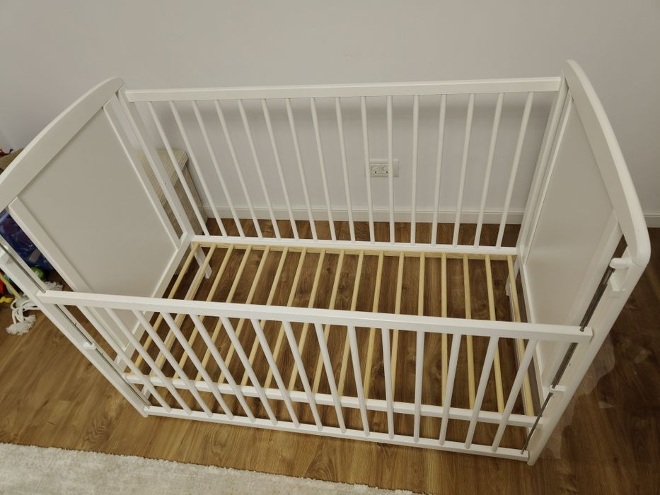 Pătuț Baby Needs cu saltea 12cm