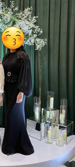 Вечернее женское платье