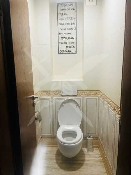 Продава се Тристаен апартамент в Пловдив, Кючук Париж - 90 кв.м за 2334 €/кв.м - Снимка #2