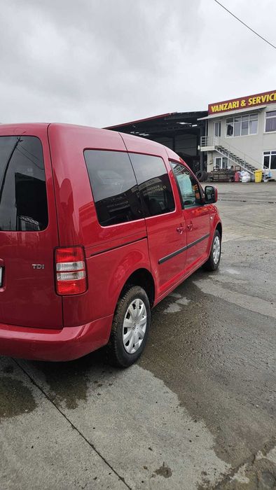 VOLKSWAGEN Caddy 2011 — imagine 3