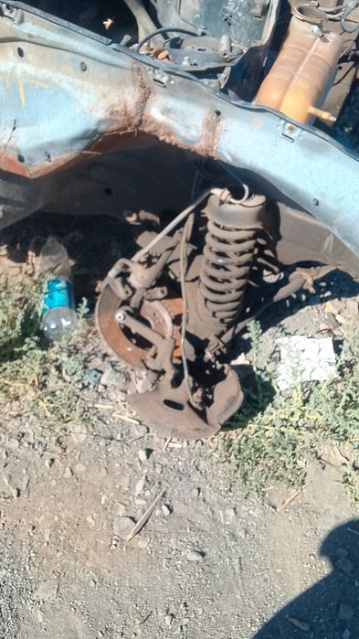 Запчасти на мерс 124