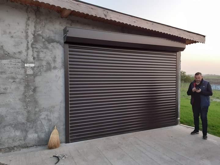 Usi-garaj rulpu,din aluminiu