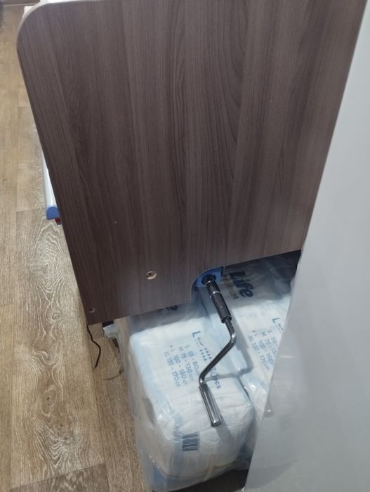 Продам кровать медицинскую.