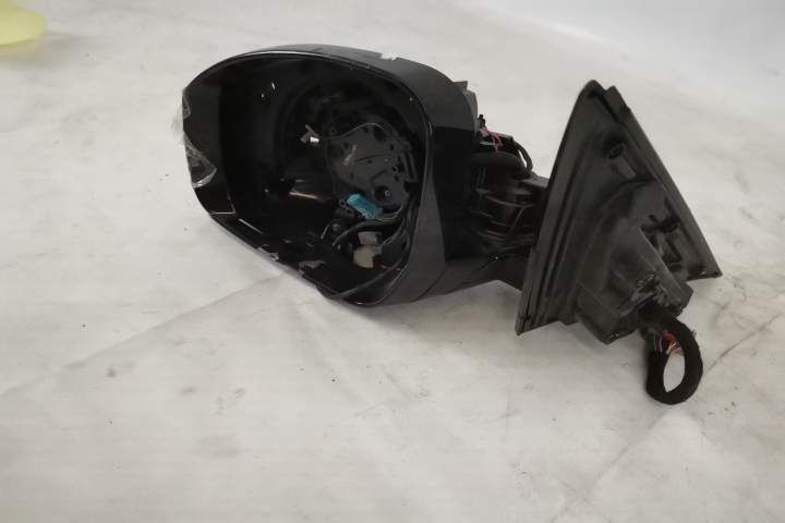 Ляво огледало Оригинално в добро състояние Отопление/Сгъване/Мъртъв ъг