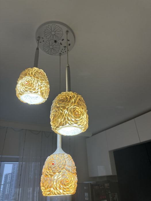 Люстра в отличном состоянии