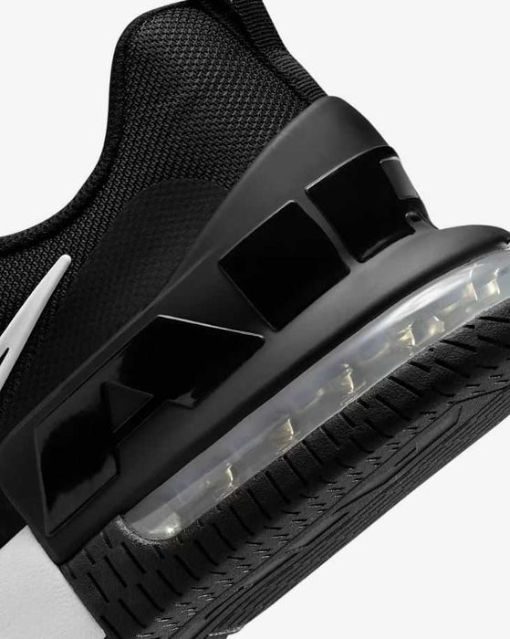 Оригинални маратонки Nike Air Max Alpha Trainer 6