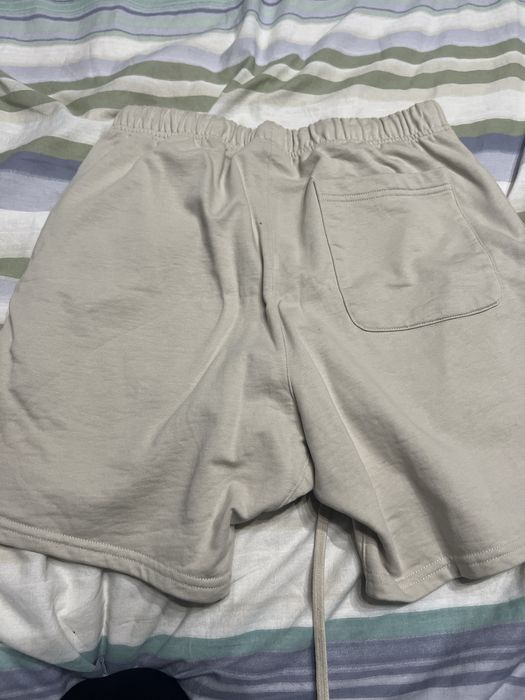 Esentials къси гащи