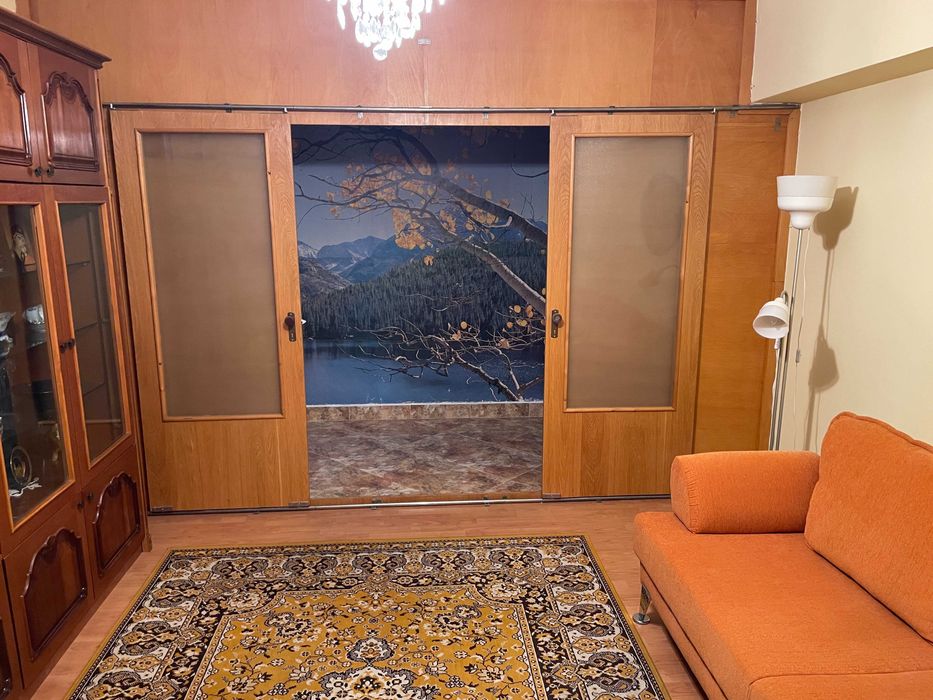 apartament 2 camere,  zona Fratii Golesti