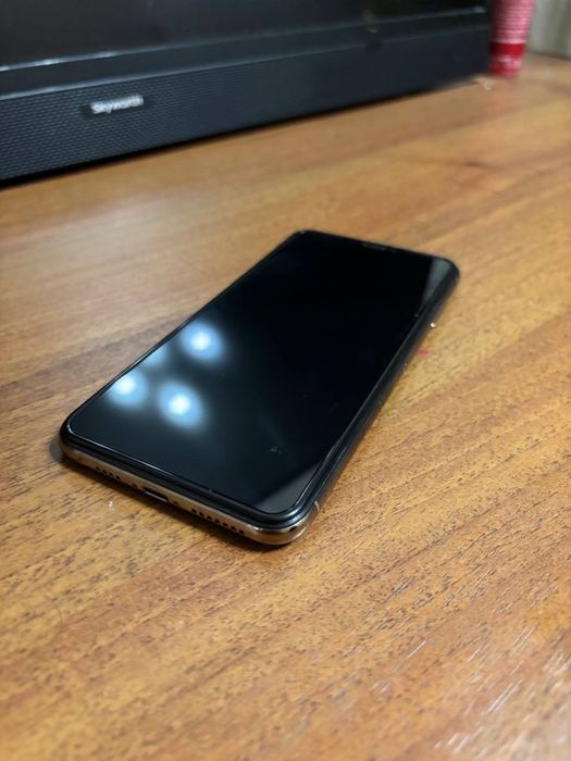 Продам айфон xs max 256гб