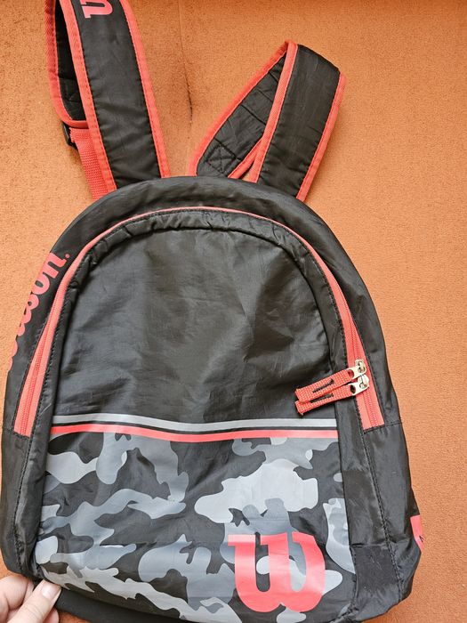 Теннисный рюкзак