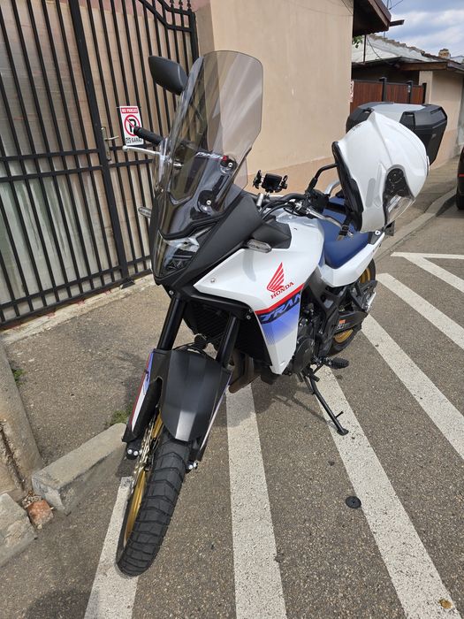 Honda transalp 750