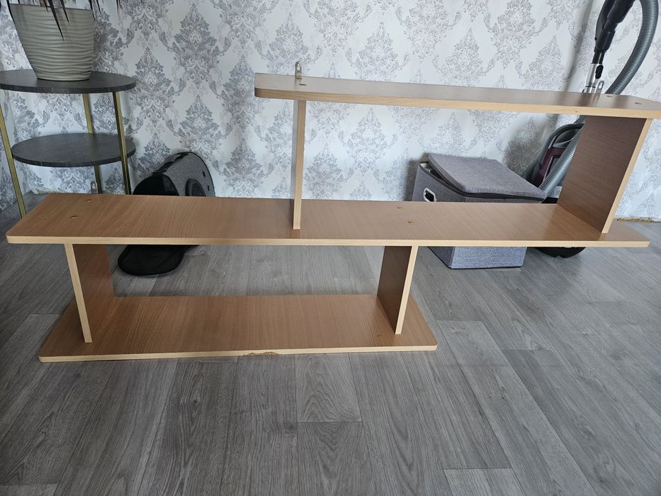 Настенная полка.