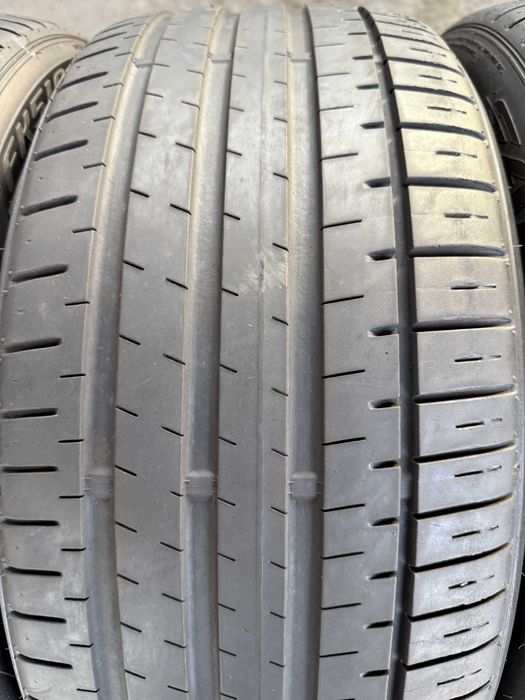 SET 4 Anvelope Vara 235/40 R19 FALKEN AZENIS FK510 96Y - XL