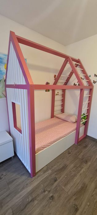 Vand pat copii tip căsuța