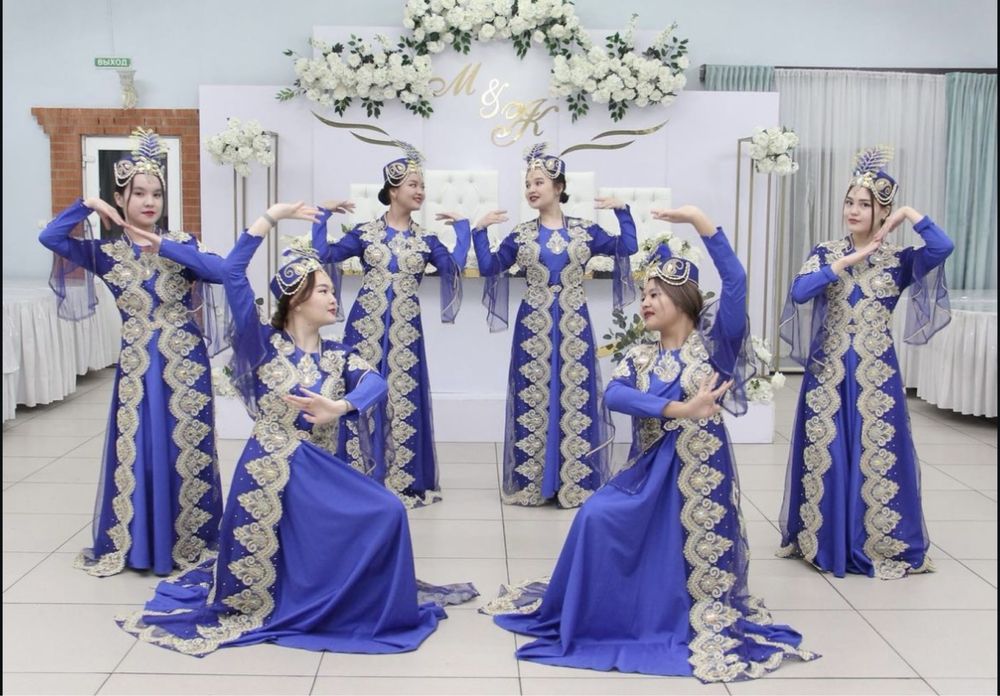 Продам танцевальные костюмы.