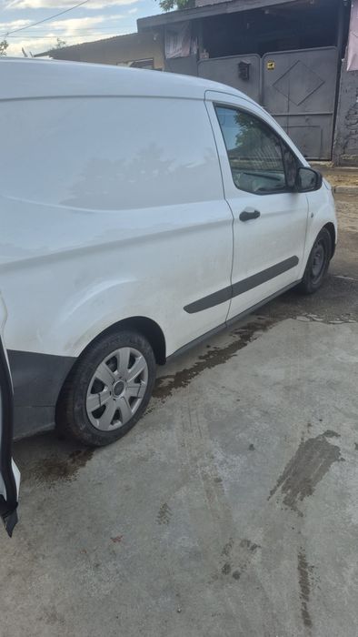FORD Tourneo Courier 2018 — imagine 2