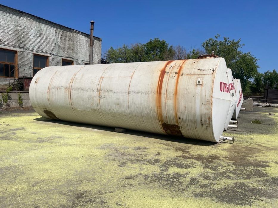 Продам цистерны срочно