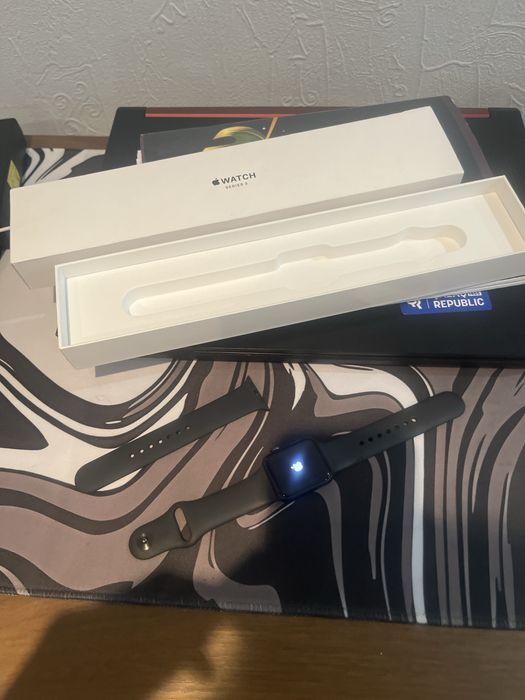Продаю Apple Watch Series 3