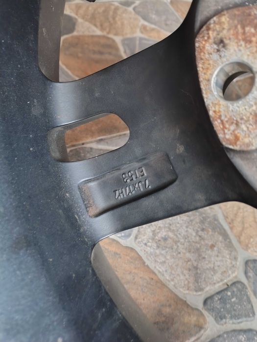 Set roti de iarna, jenti Ronal 7Jx17H2 ET53 5x160 cu anv. 235/55ZR17.