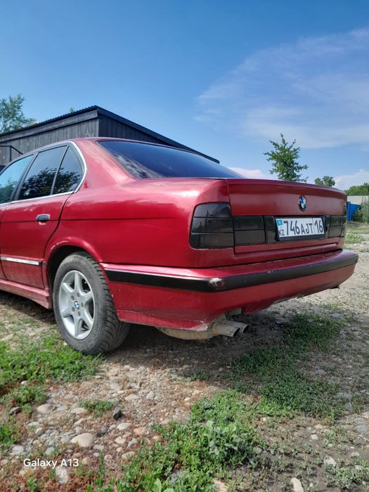 Продам BMW срочно торг