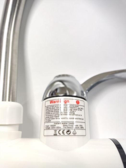 Водонагреватель с душем и без с дисплеем