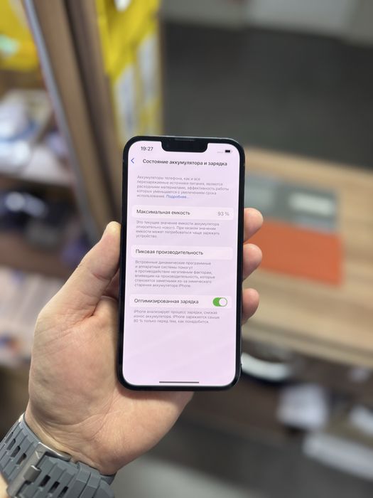 iPhone 13 / 128Gb / 93% / в отличном состоянии