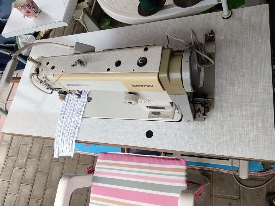 Mașini de cusut,surfilat,utilaje confectii