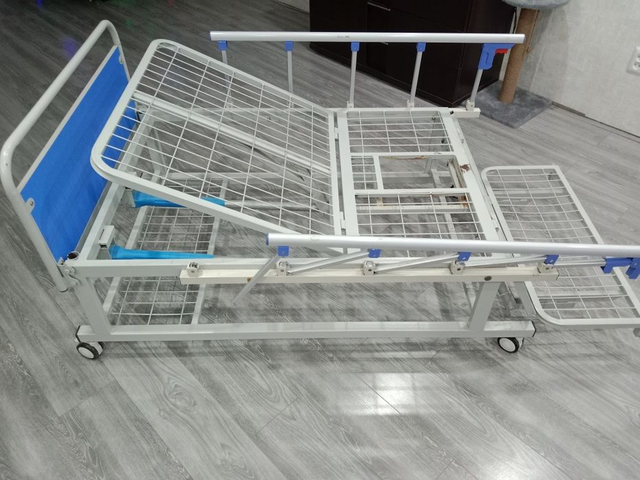 Продам медицинскую кровать.