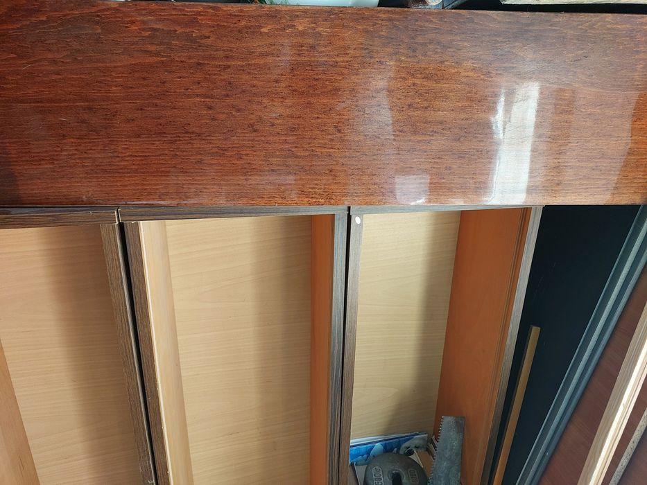 Продам книжные полки.