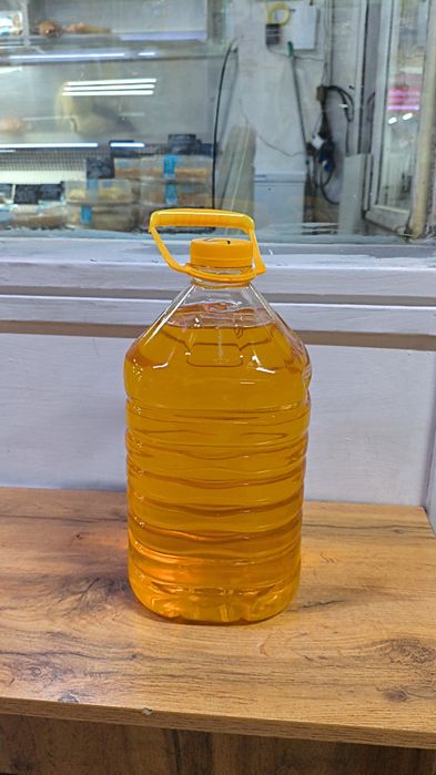 Продам нерафинированное подсолнечное масло 5  литр
