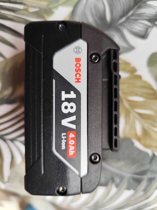 Нова батерия за Bosch Professional