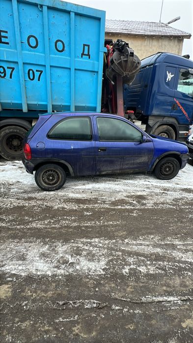 Opel Corsa B НА ЧАСТИ