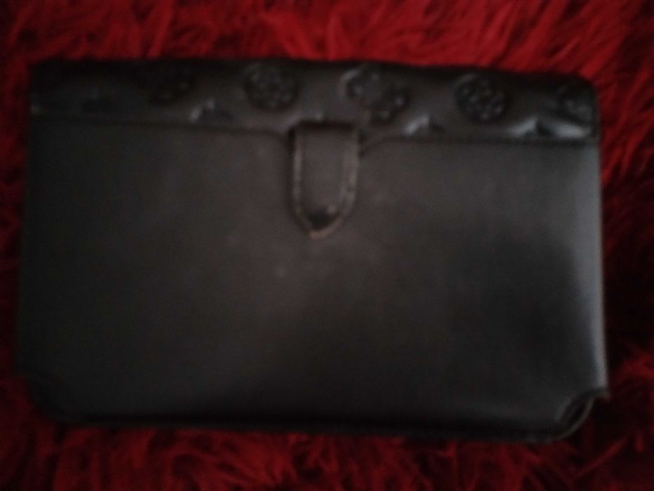 Geanta Guess aproape nou nouță