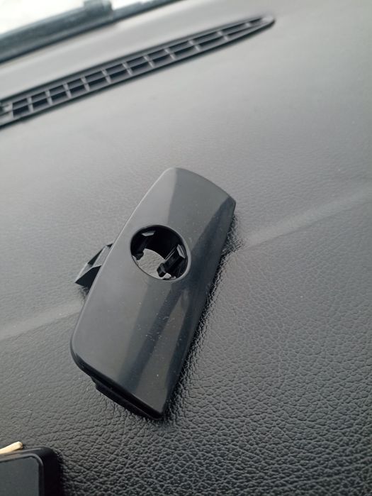 Ручка бардачка Пассат B5