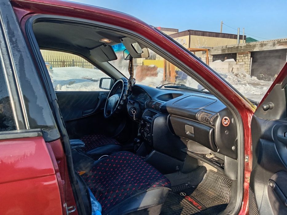 Опель астра уневерсал