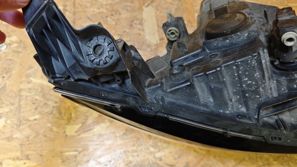 Десен фар за Рено Колеос far Renault Koleos 2 LED PURE VISION